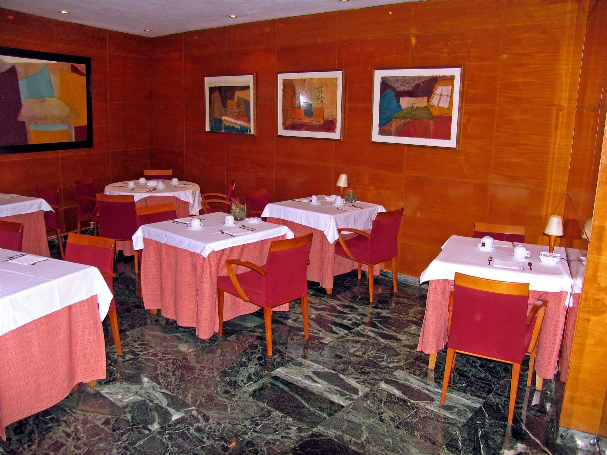 Hotel Pedralbes برشلونة المظهر الخارجي الصورة